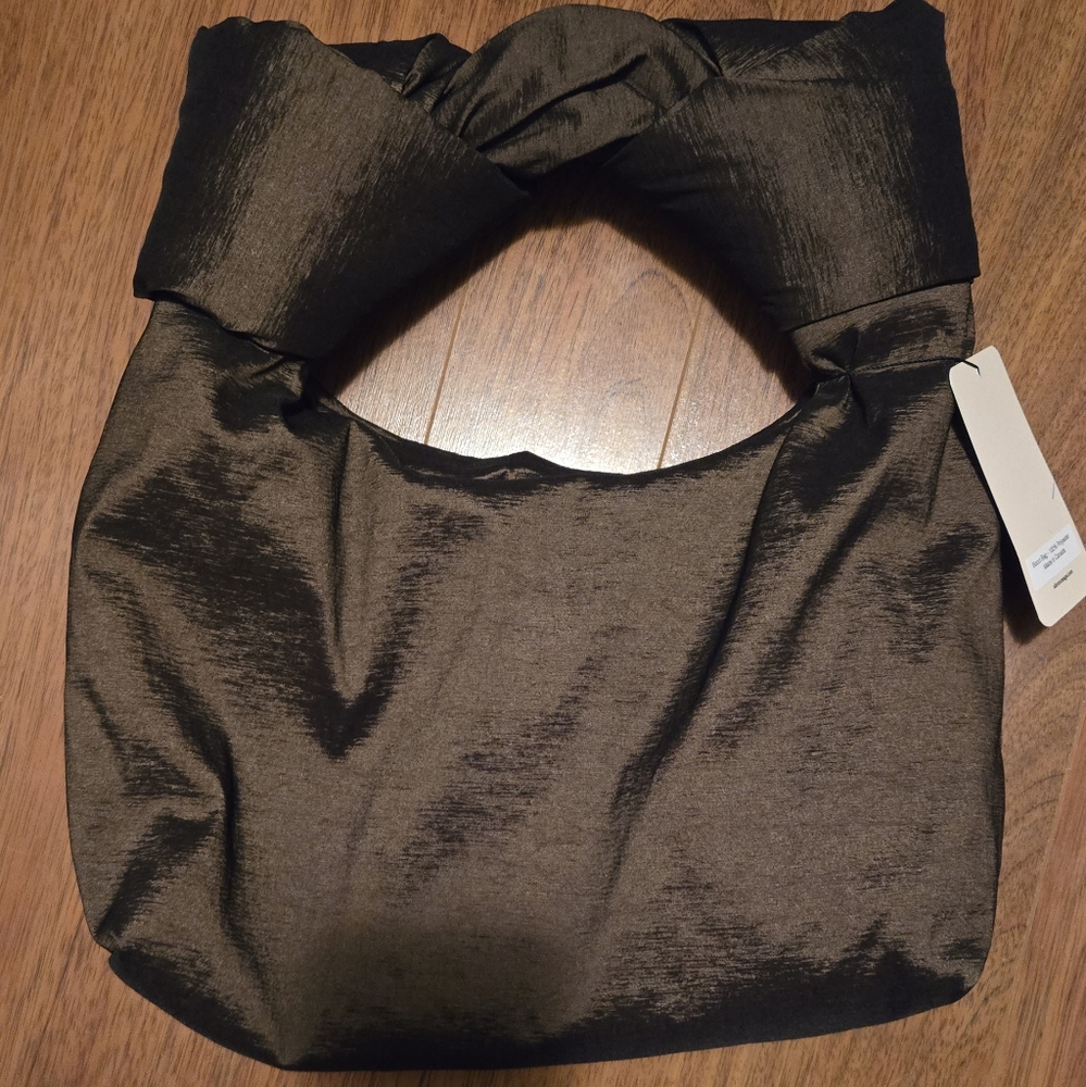 A Bronze Age Bocci Bag